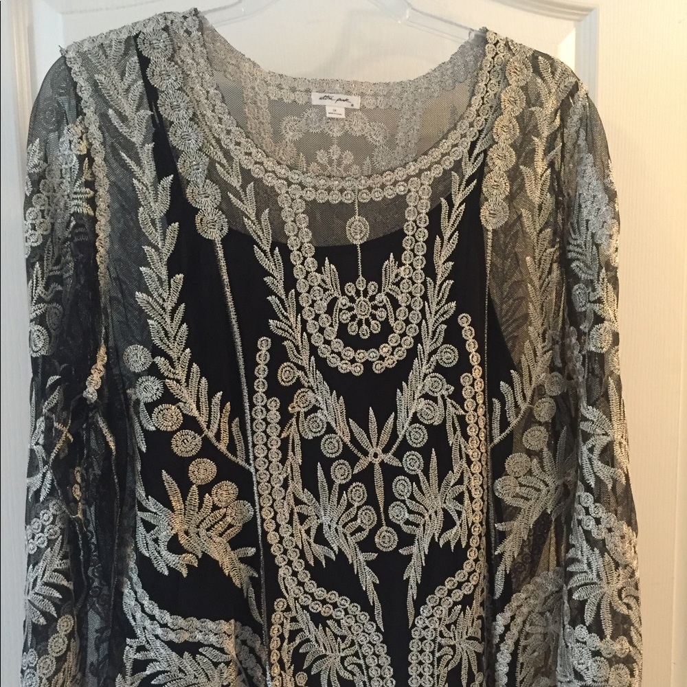 Black & Gold Sheer Embroidered Top w/tank - Picture 6 of 7